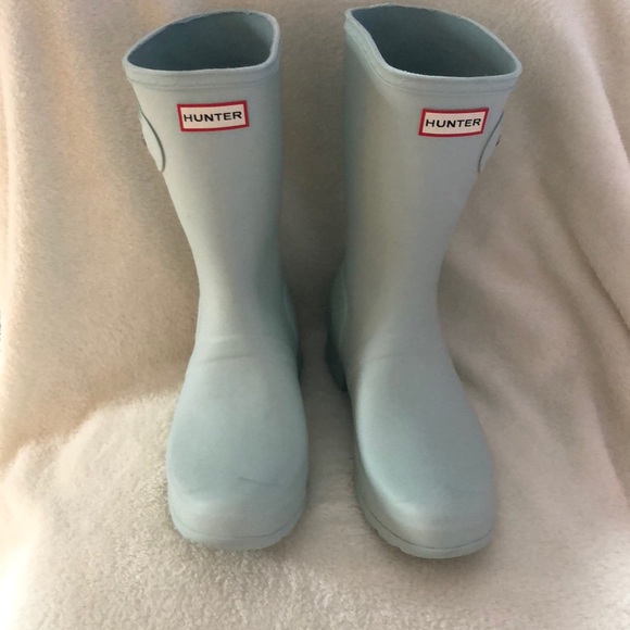 Hunter Shoes - NWOT Hunter medium height boots